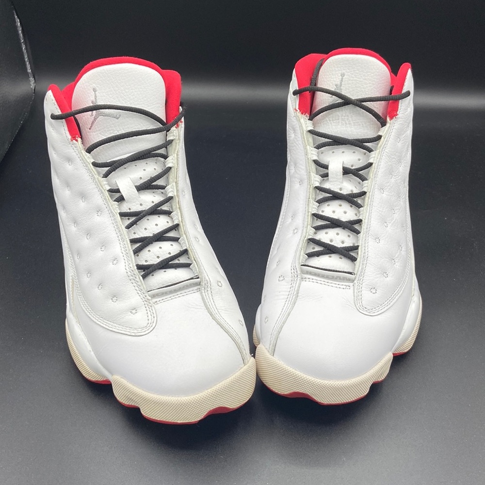 Air Jordan 13 Retro White with University Red Size 9.5.